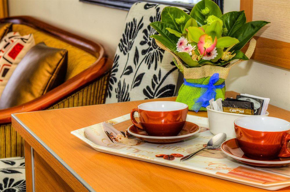 Auckland Airport Pacific Inn Экстерьер фото