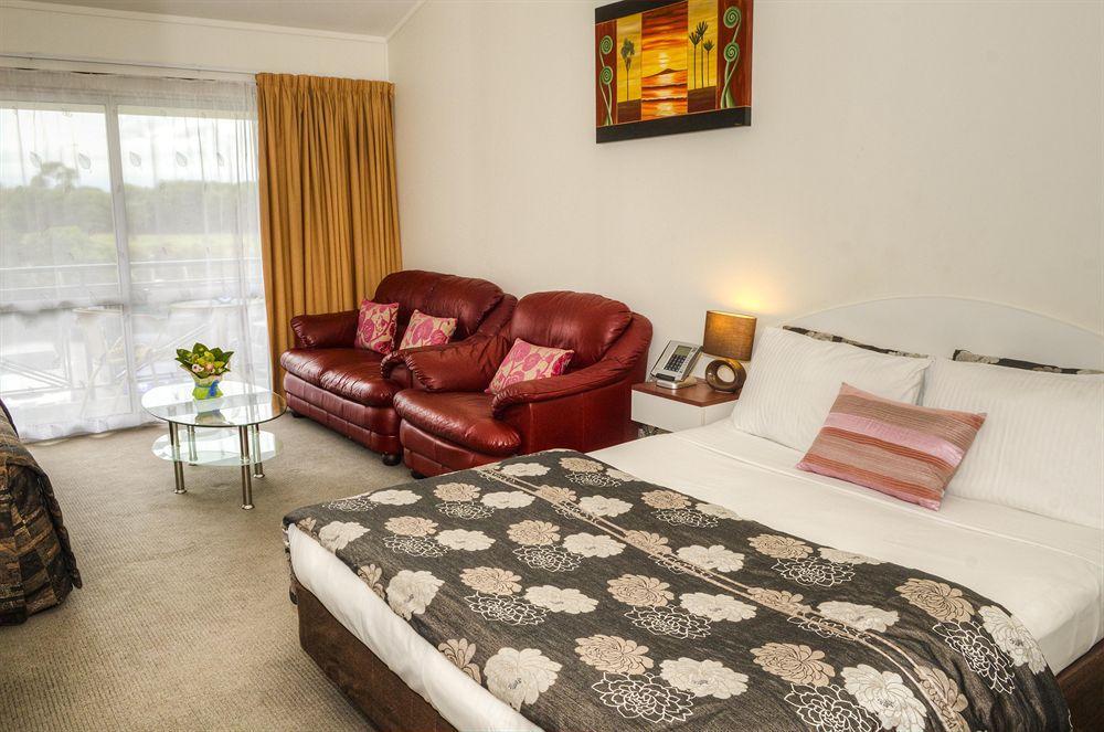 Auckland Airport Pacific Inn Экстерьер фото
