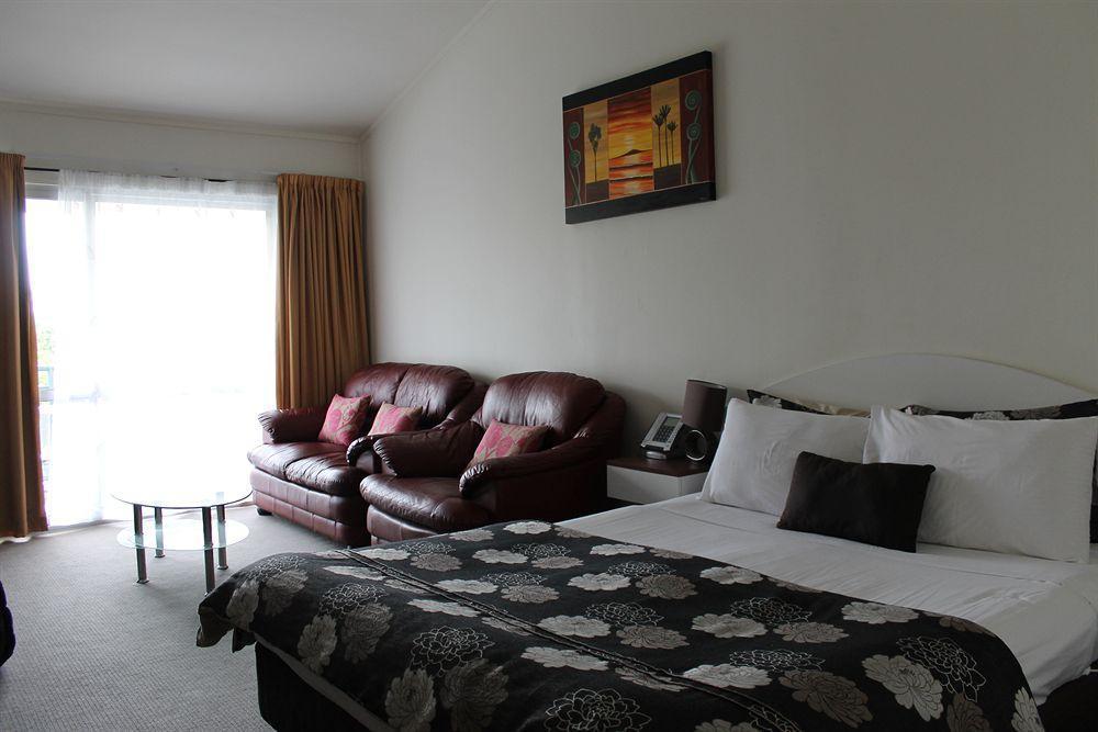 Auckland Airport Pacific Inn Экстерьер фото